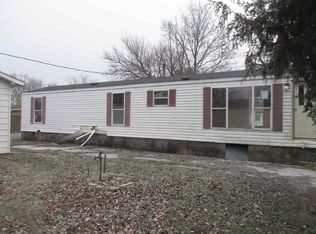 206 W Highsmith St, Robinson, IL 62454