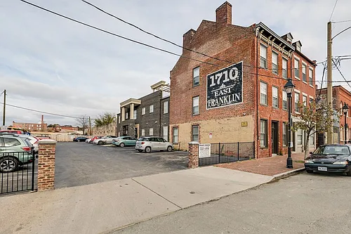 1710 E Franklin St #17 Photo 1