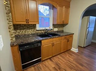 1815 Rowland Ave NE, Canton, OH