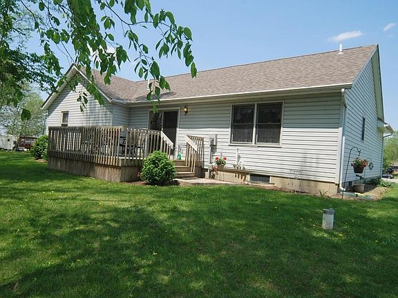 3rd image of 14251 Willow Ct