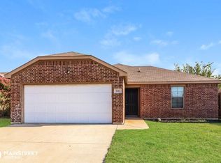 3412 Heatherbend St, Fort Worth, TX 76123