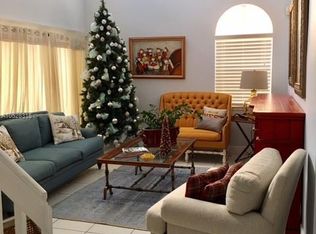1060 NW 188th Ave, Pembroke Pines, FL 33029
