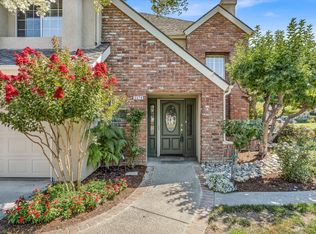 3079 W Pembrook Loop, Fresno, CA