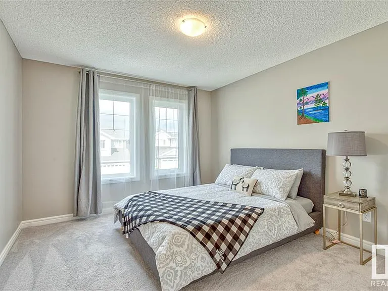 16343 18th Ave SW — Photo 20