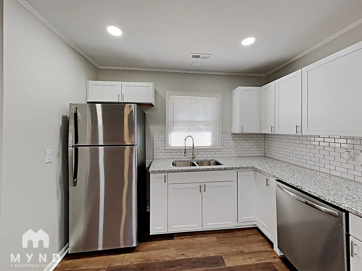 3 bed, 1.5 bath, 1114 sqft, $1,775 — Photo 3