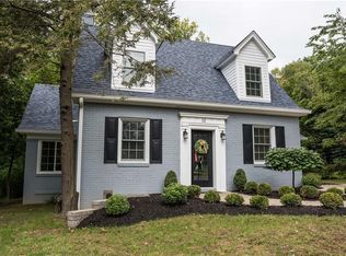 12 Elm Ln, Leetsdale, PA 15056