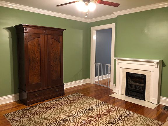 4th image of 1610 Speed Ave