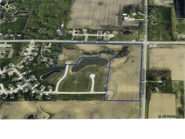 27th Avenue & South 8th St, Clear Lake, IA 50428