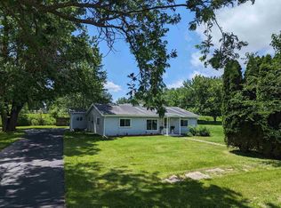 607 E Main St, Durand, IL 61024