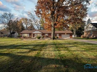 1914 Green Valley Dr, Toledo, OH 43614