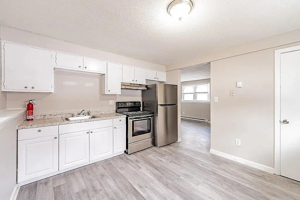 2 bed, 864 sqft, $1,700 — Photo 2
