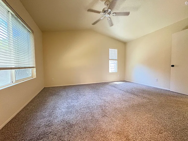1244 Ivywood Dr — Photo 15