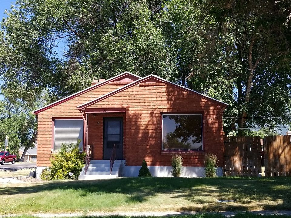 1st image of 390N E 600th St N
