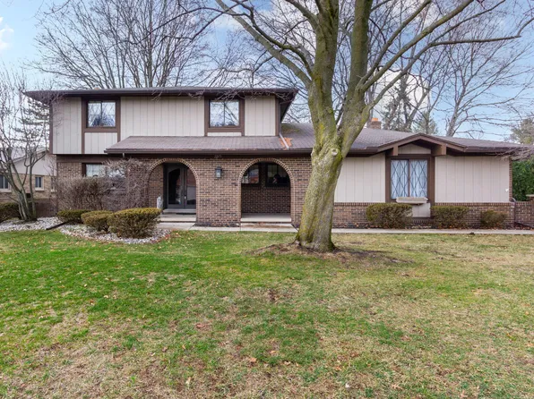22175 Wingate Ct, Farmington Hills, MI 48335