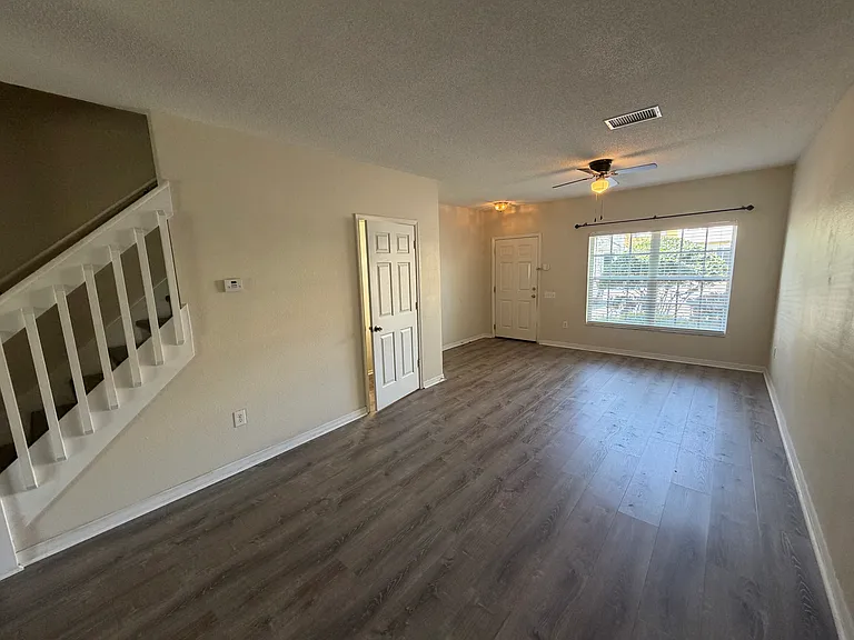 1308 Costa Mesa Dr — Photo 6
