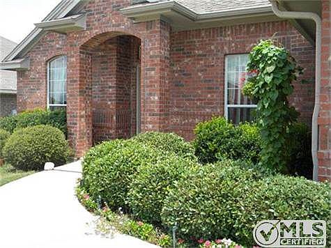 1st image of 213 Lottie Ln
