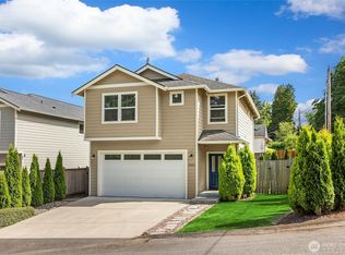 2653 19th St, Bremerton, WA