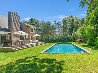 19 Boxwood St, East Hampton, NY 11937