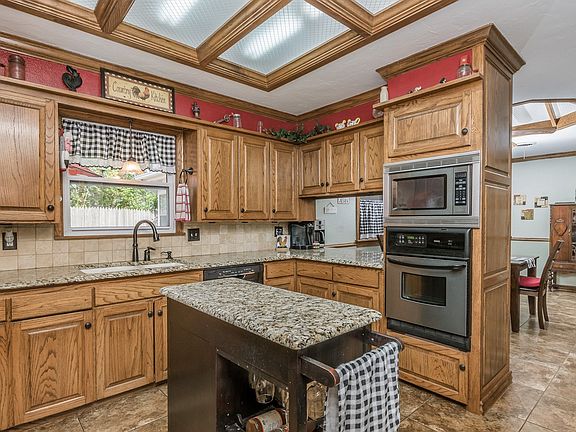 5th image of 6709 Arroyo Dr