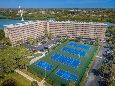19451 Gulf Blvd APT 809, Indian Shores, FL, 33785