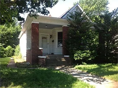 523 Haungs Ave photo 1