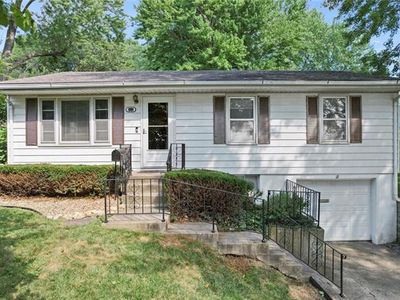 815 Thornton St, Liberty, MO, 64068