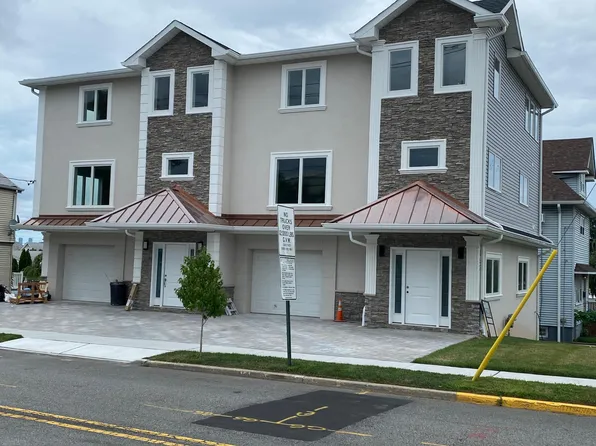 353 Hoboken Rd #A, Carlstadt, NJ 07072