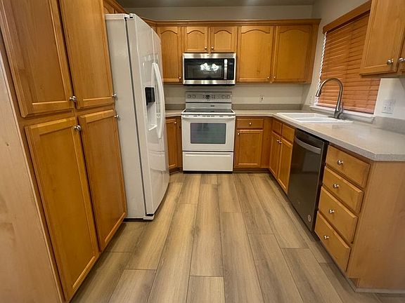 2nd image of 3898 W Morgan Blvd