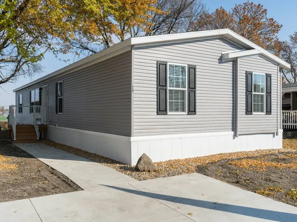 120 Kingsway Dr #120, Mankato, MN 56003