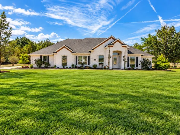 4000 Meadow View Cir, Kaufman, TX 75142