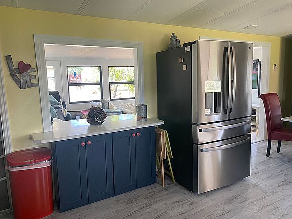 5th image of 25705 Carnation Ct