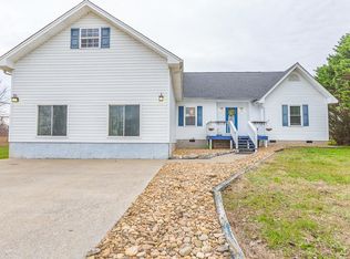 204 Bailie Ln, Chatsworth, GA 30705