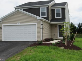 523 Cambridge Ln, Shippensburg, PA 17257