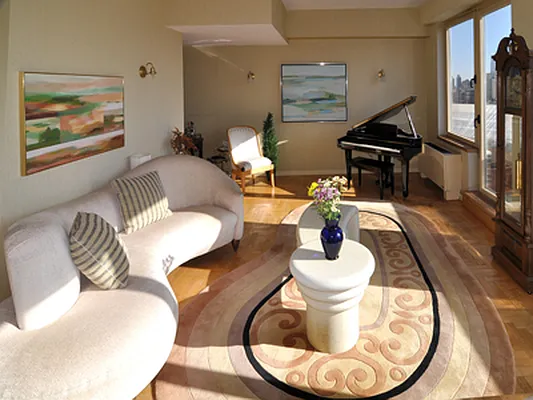 Sold by Levan Real Estate | media 6