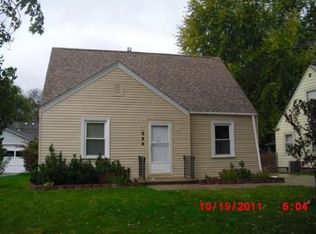 524 S Edison Ave, Elgin, IL 60123