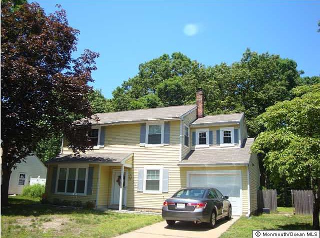 1st image of 658 Weston Dr