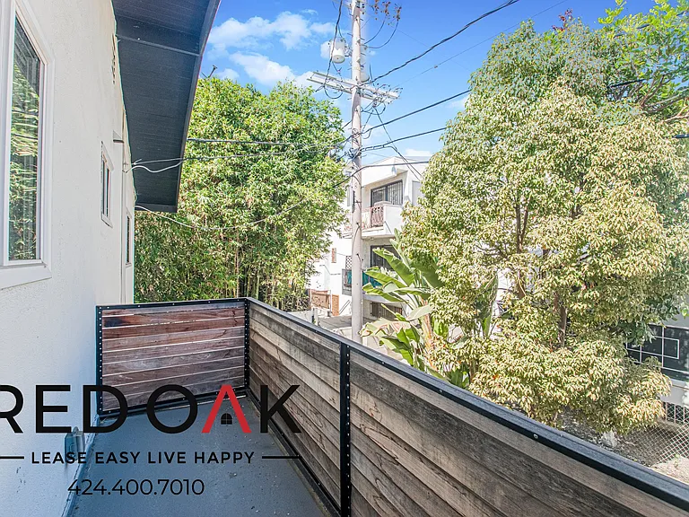 1350 N Fuller Ave #9 — Photo 18