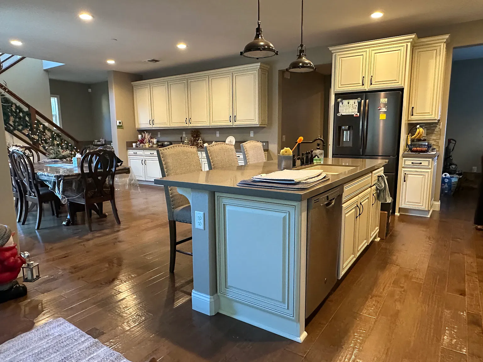 5 bed, 2832 sqft, $1,100 — Photo 4