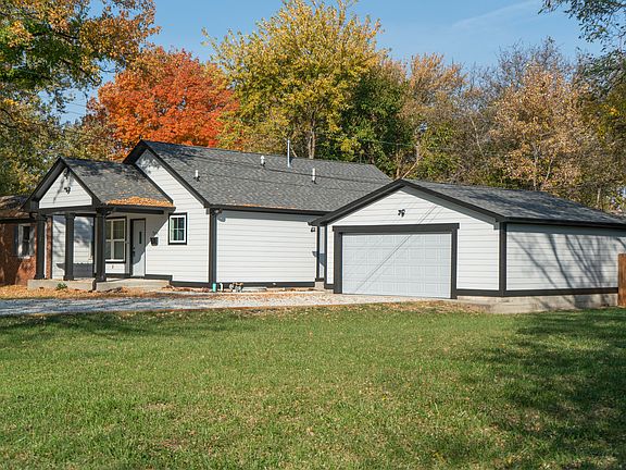 4th image of 7156 E 48th St