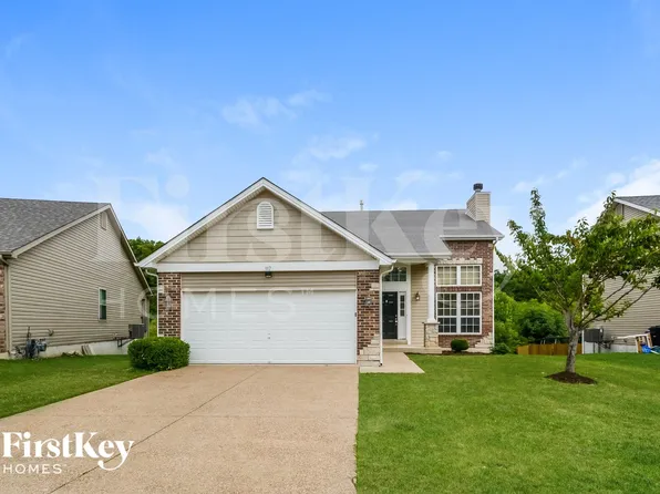 117 Katie Lynn Ct, Wentzville, MO 63385