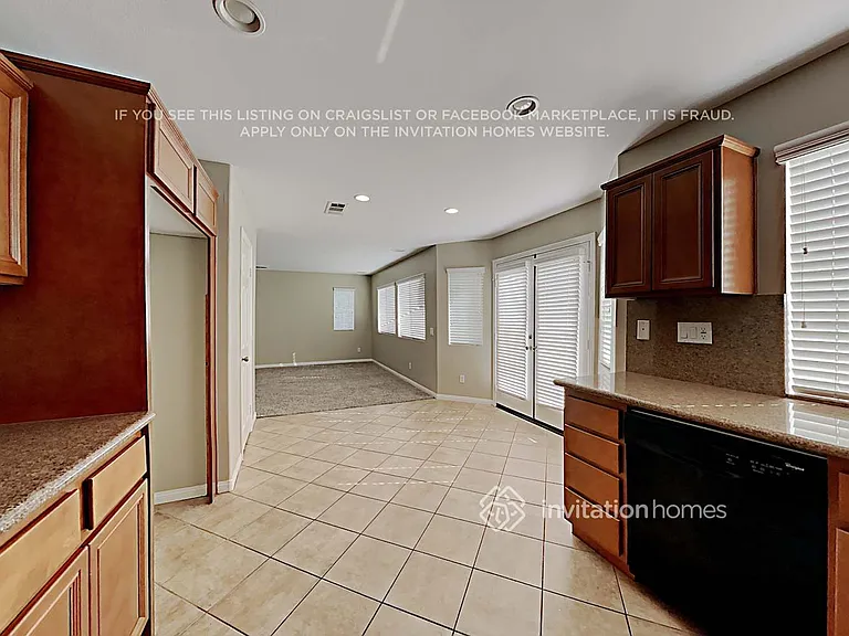 11512 Magnolia St — Photo 7