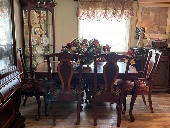 4th image of 6806 W Ottas Ct