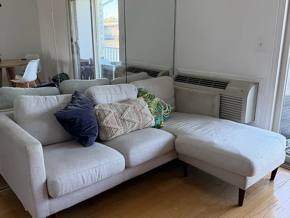 15 Ocean Ave