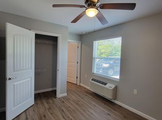 258 E 3rd St #13, London, KY 40741