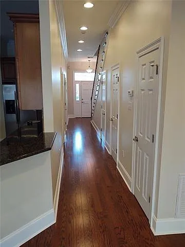 3716 Roman St — Photo 6