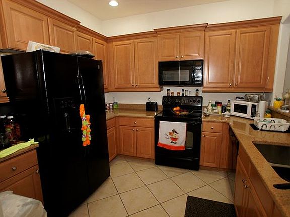 2nd image of 4400 Lazio Way APT 204
