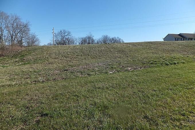 1st image of 111 Dove Trace Dr