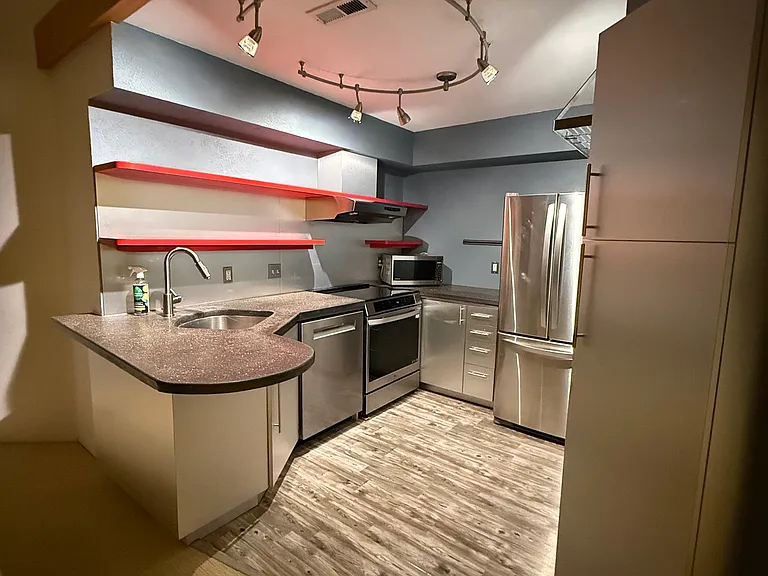 4757 White Rock Cir #C — Photo 2