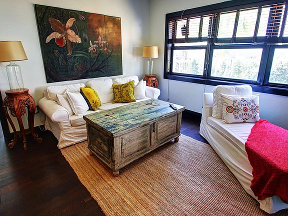 5th image of 7926 East Dr #101