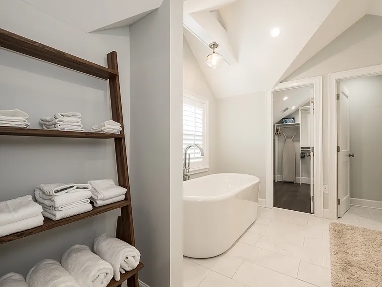 207 Virginia St — Photo 20